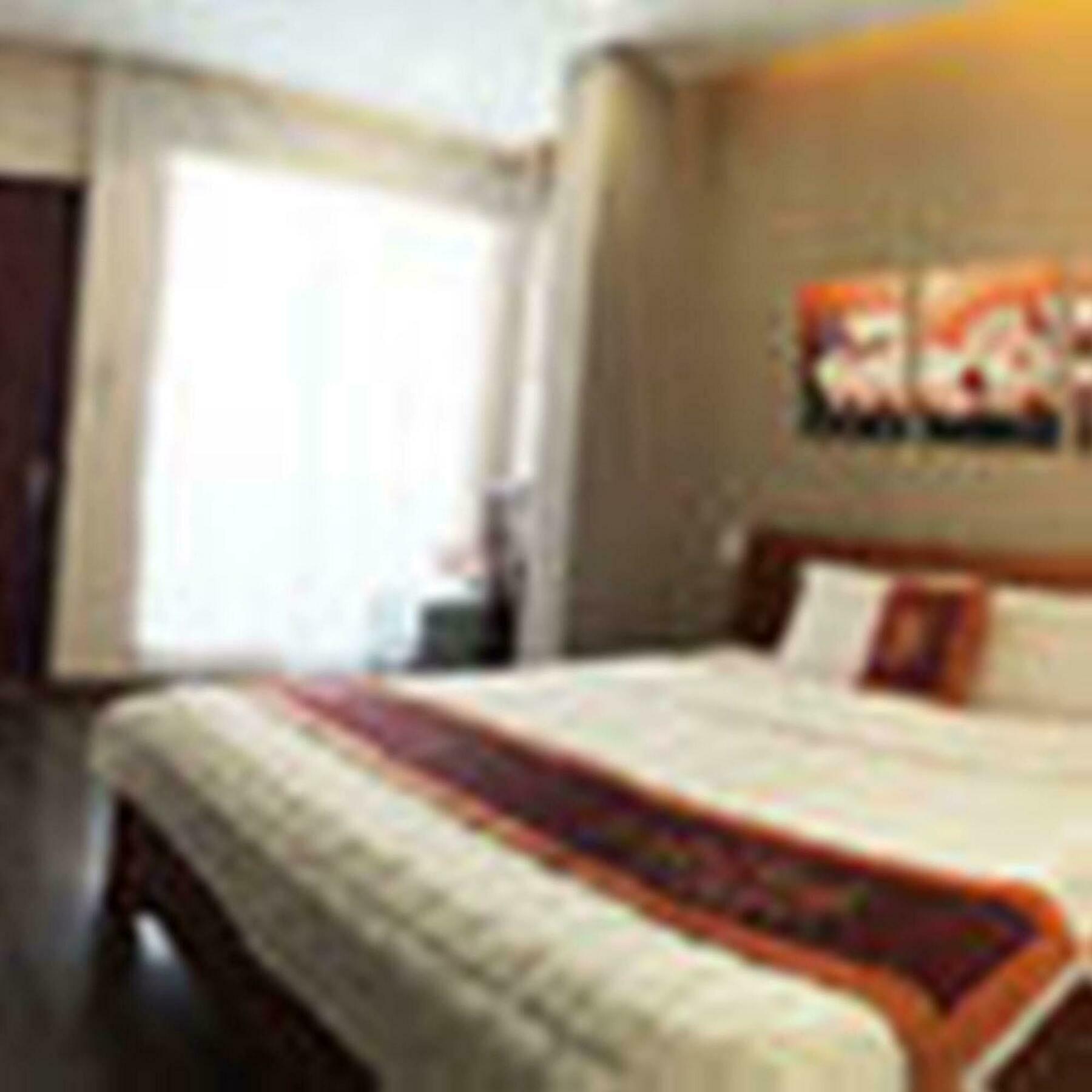 Quan Quan Hotel Дананг Екстериор снимка
