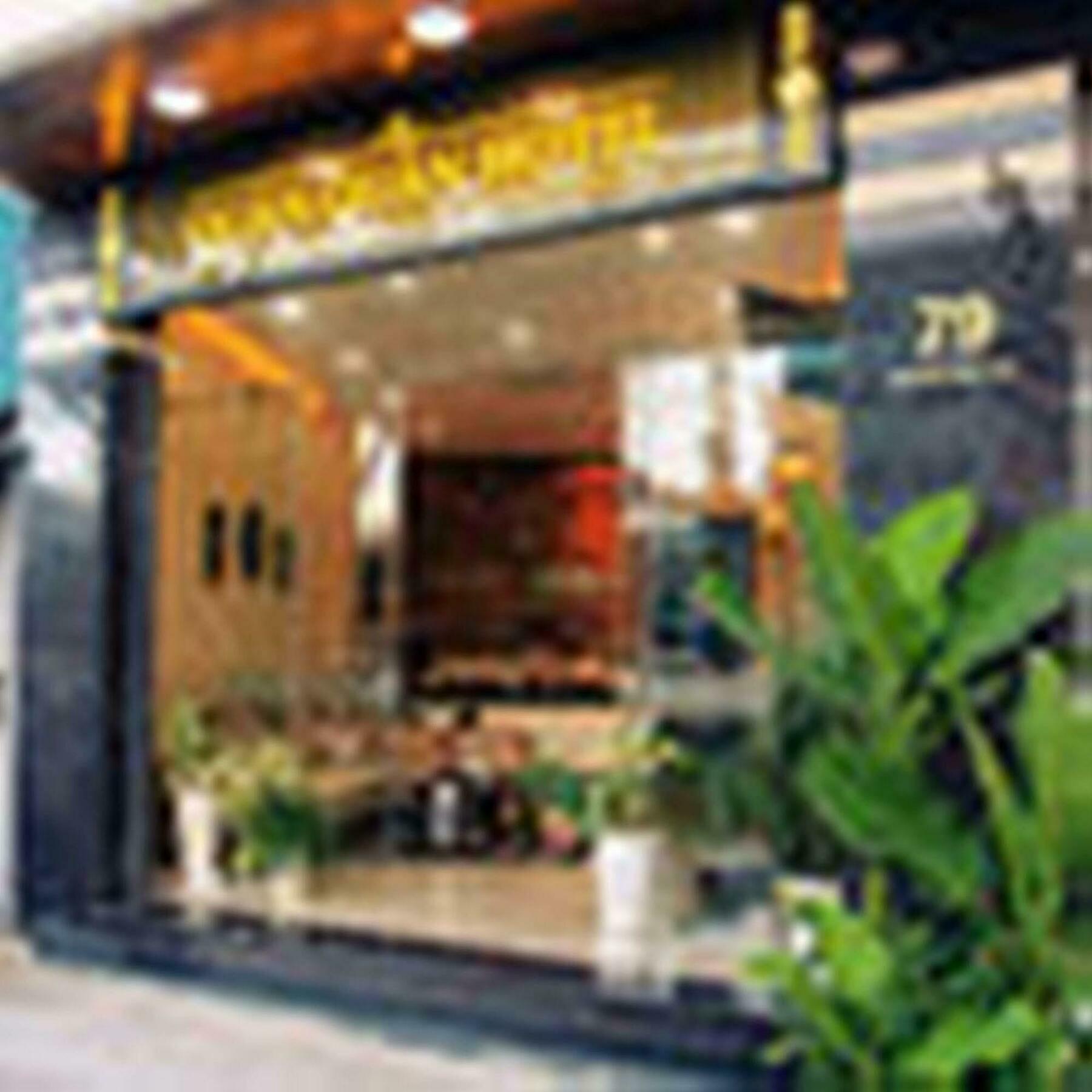 Quan Quan Hotel Дананг Екстериор снимка